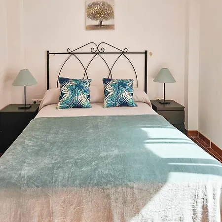 Apartment Close To The *